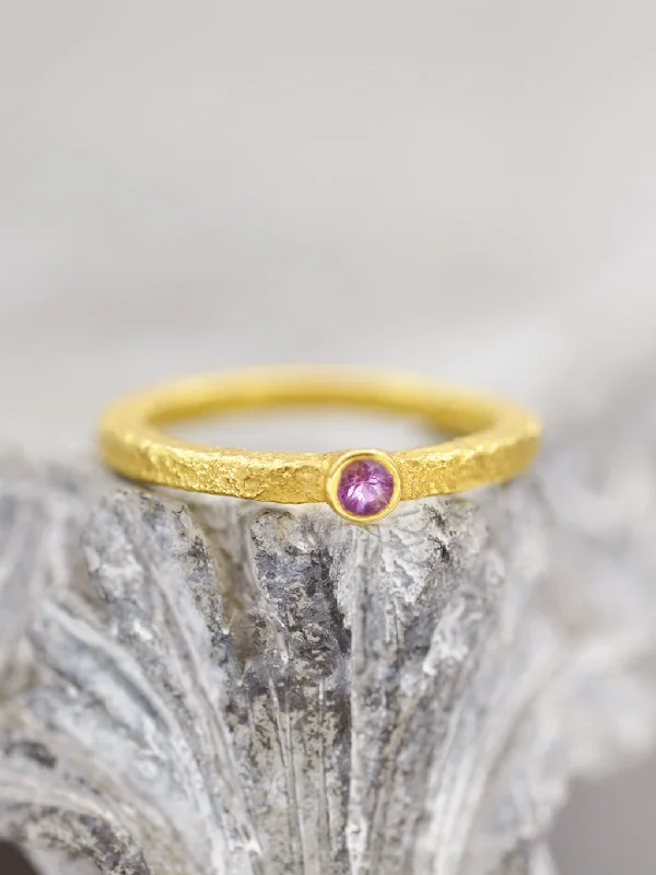 18K Pink Sapphire Solitaire Ring