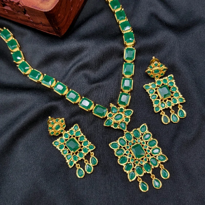 Brilliant Big Emerald Green Zircon (CZ) Stone necklace set