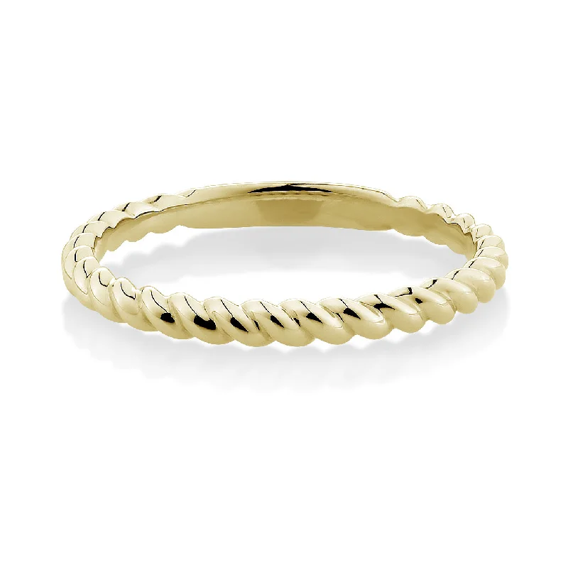 Plain Twist Celebration band in 10ct Yellow Gold