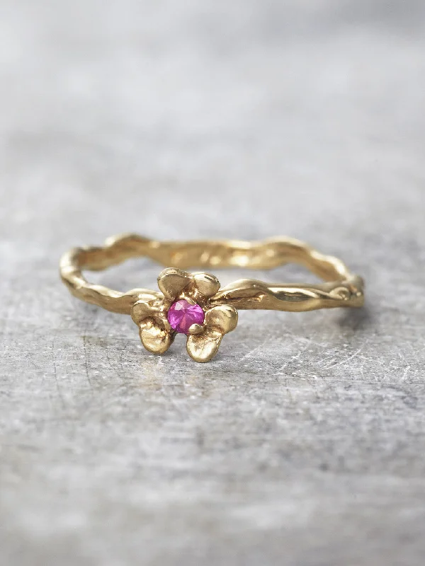 Ruby Clover Branch Ring