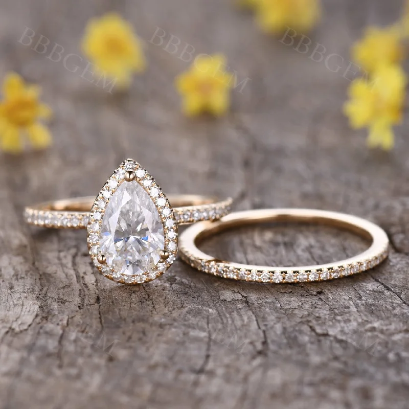 1.5 Carat Pear Shaped Moissanite Engagement Ring Set Diamond Matching Band 14k Rose Gold Halo Stacking Thin