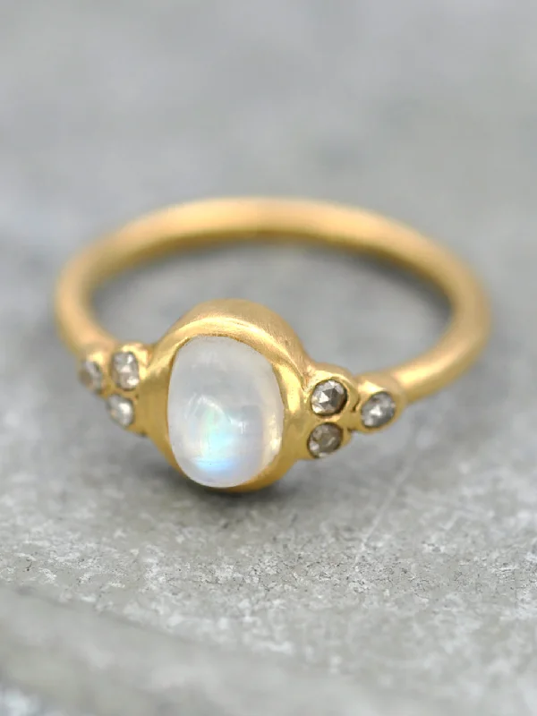 14K Golden Moonbeam Ring