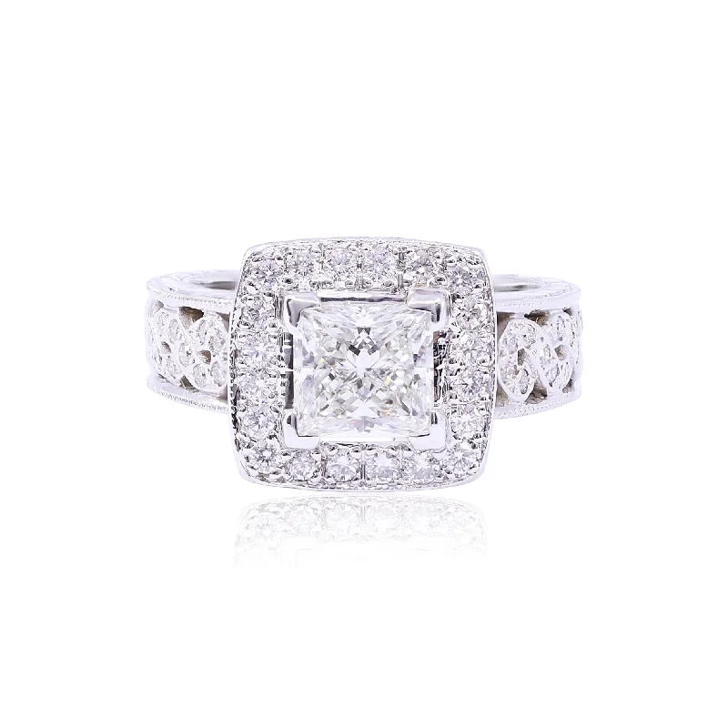 ESTATE 14K WHITE GOLD 1.52CT PRINCESS-CUT DIAMOND ENGAGEMENT RING WITH DIAMOND HALO AND VINE PATTERN