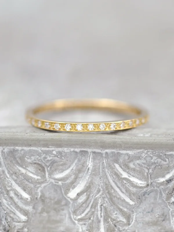 14K Eternity Gossamer Diamond Band