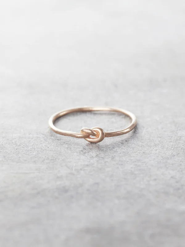 Tiny Promise Knot Ring