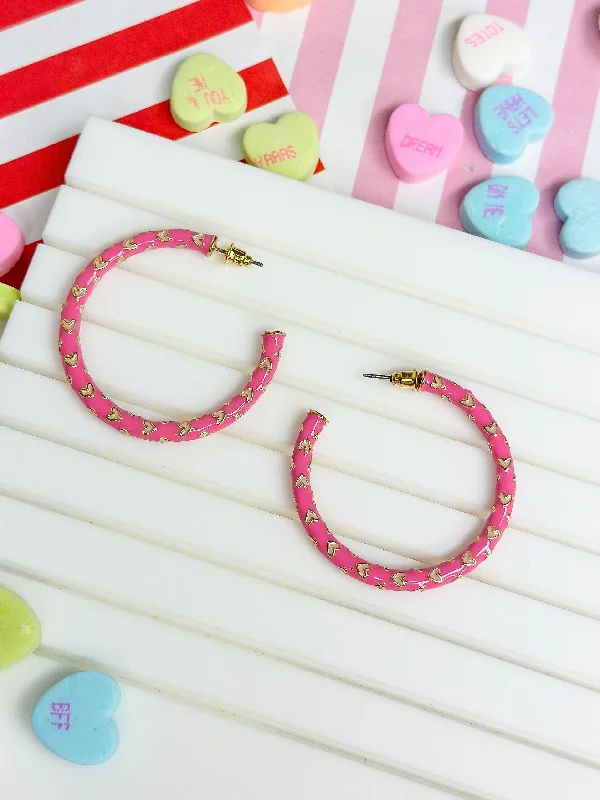 Big Heart-Patterned Enamel Hoop Earrings - Pink