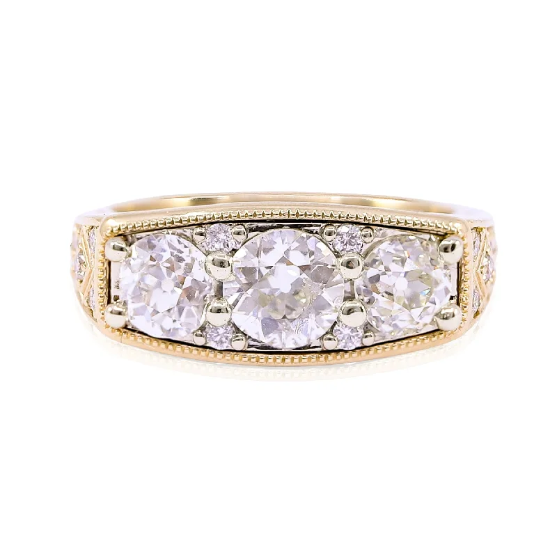 14K YELLOW AND WHITE GOLD DIAMOND ANTIQUE STYLE THREE STONE RING - 2.05CTW