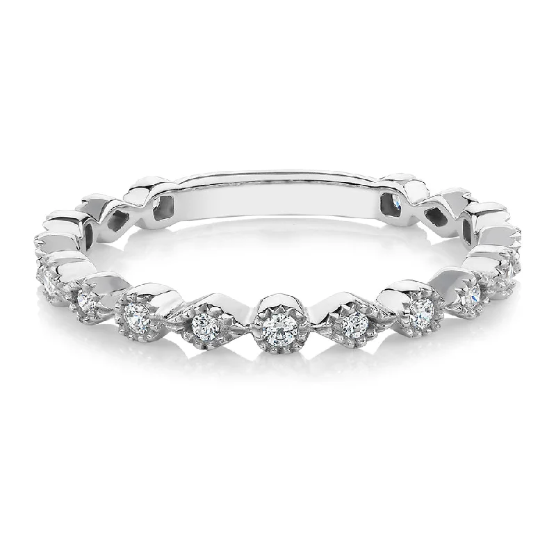 Wedding or eternity band in 10 carat white gold